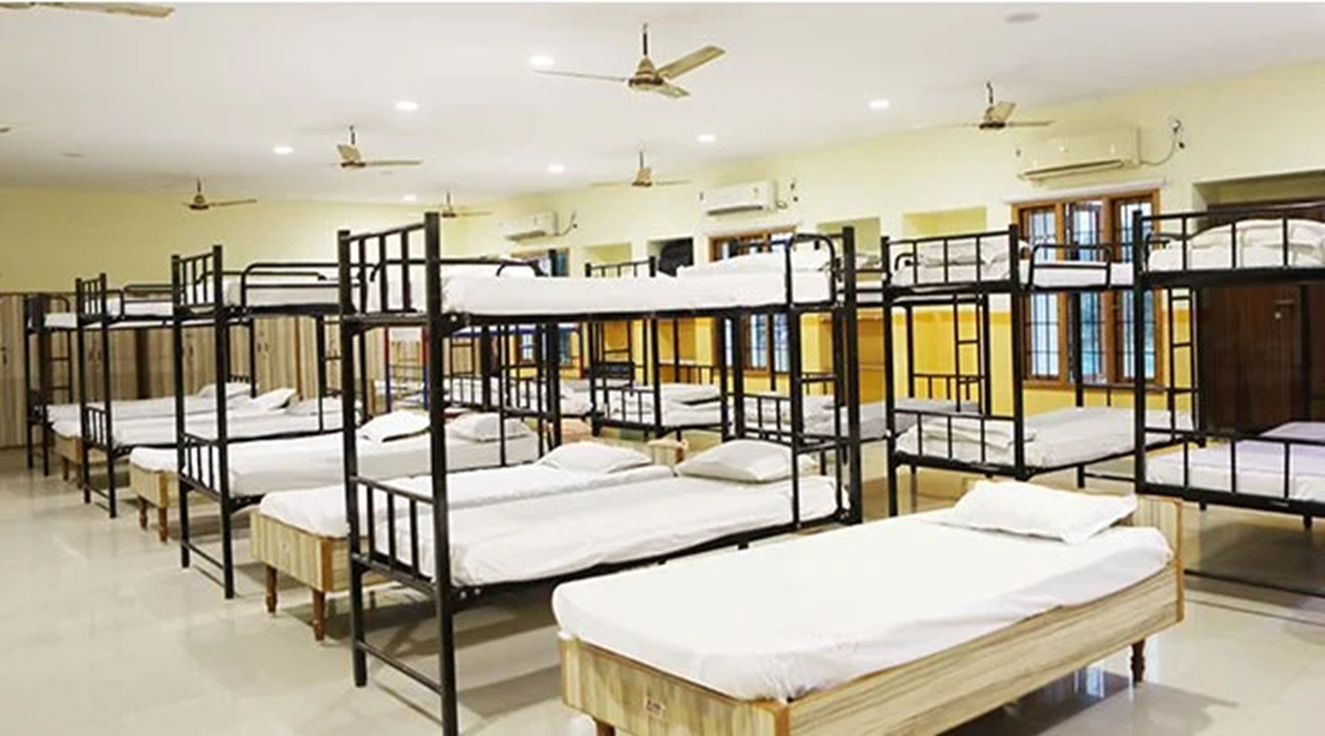 Common Rooms & Washrooms